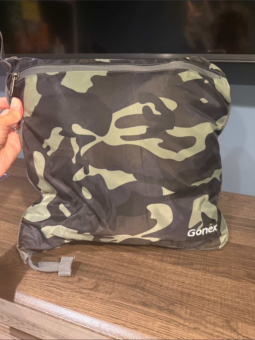 Gonex Camo 100 L Bag - Green and Black